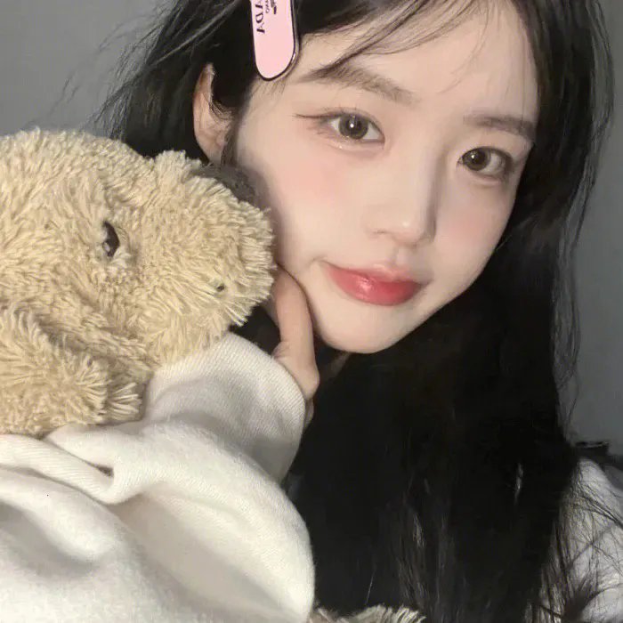 茱莉娅的眼睛